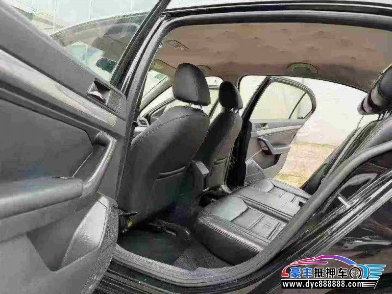 16年大众朗逸轿车抵押车出售