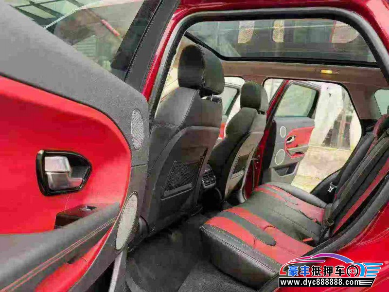 16年路虎揽胜极光轿车抵押车出售