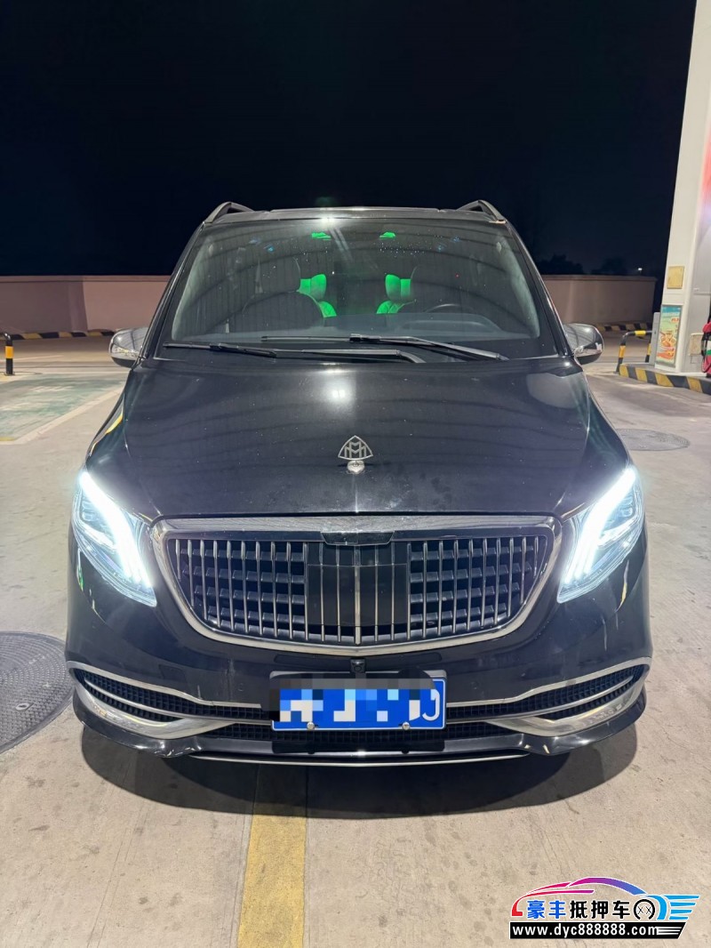 17年奔驰威霆轿车抵押车出售