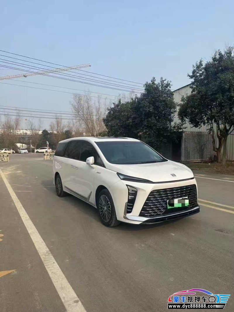 25年别克GL8轿车抵押车出售