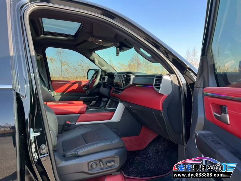 25年丰田红杉轿车抵押车出售