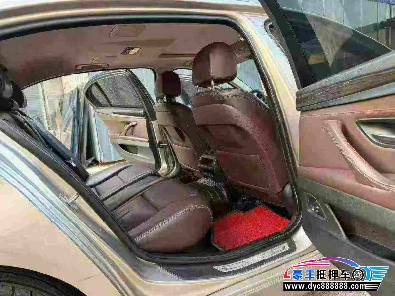 15年宝马5系轿车抵押车出售