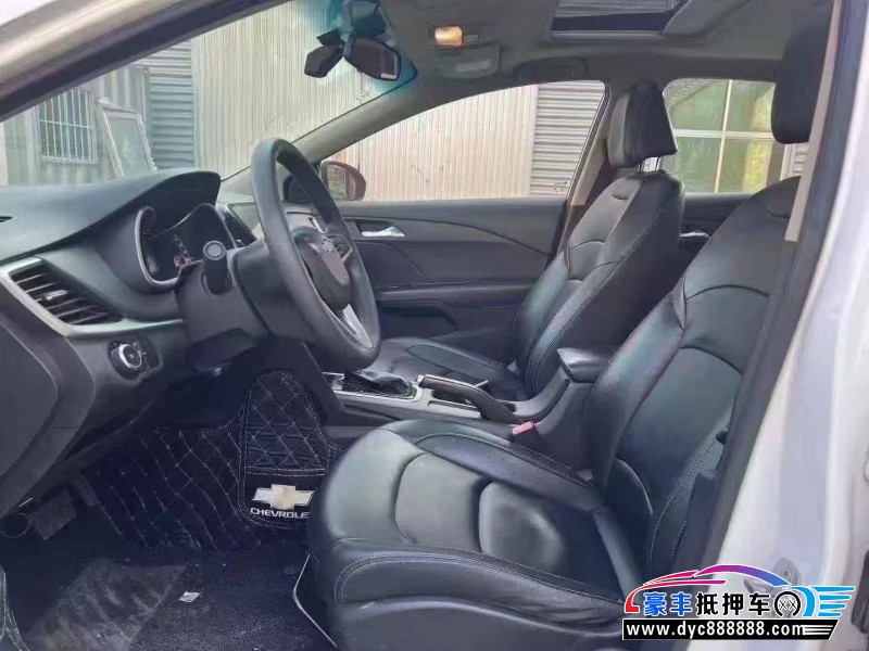 17年雪佛兰科沃兹轿车抵押车出售