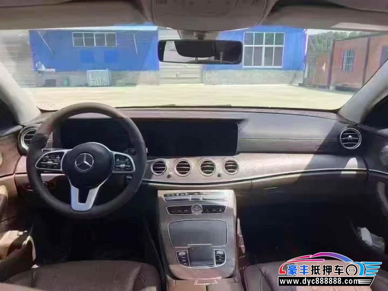 19年奔驰E轿车抵押车出售