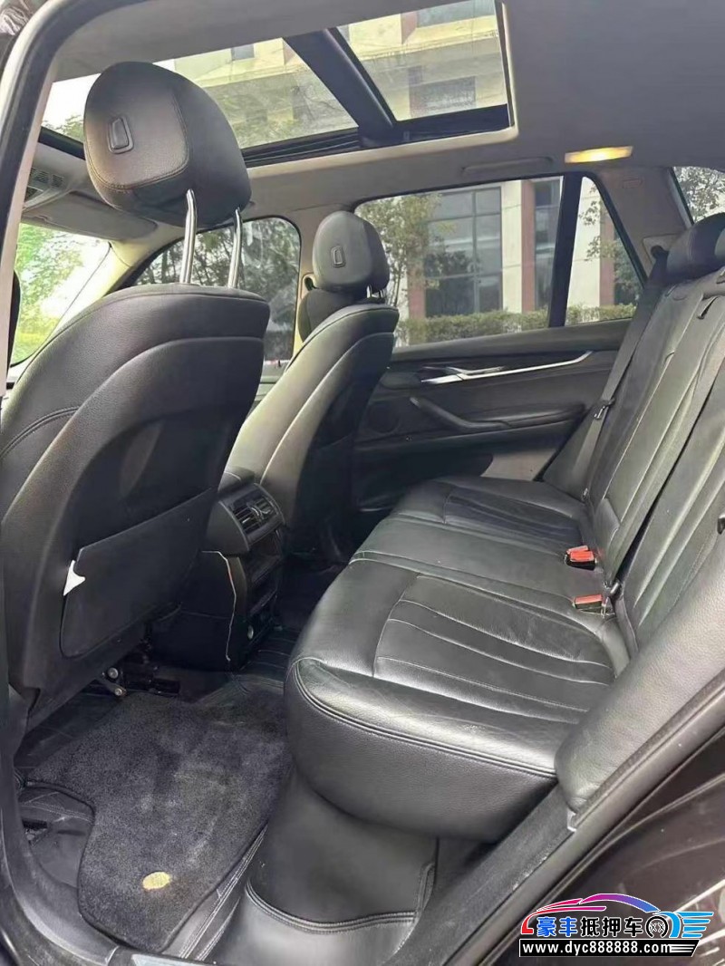 15年宝马X5轿车抵押车出售