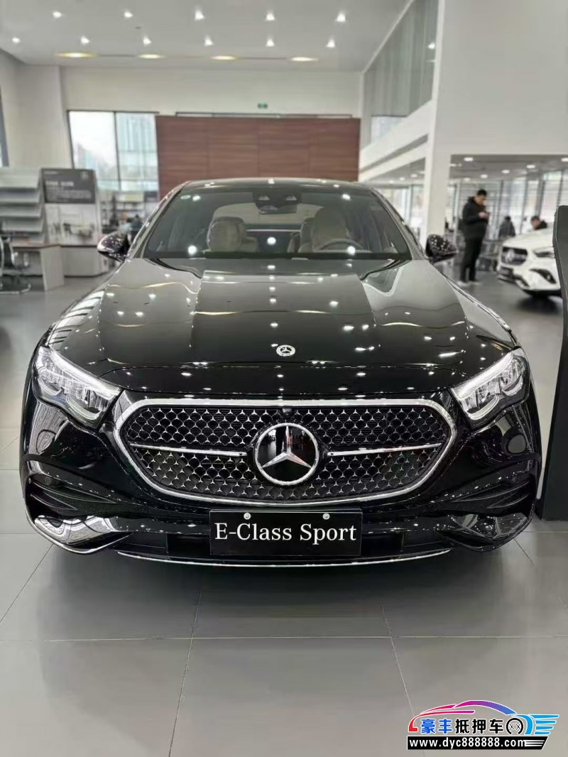 25年奔驰E轿车抵押车出售