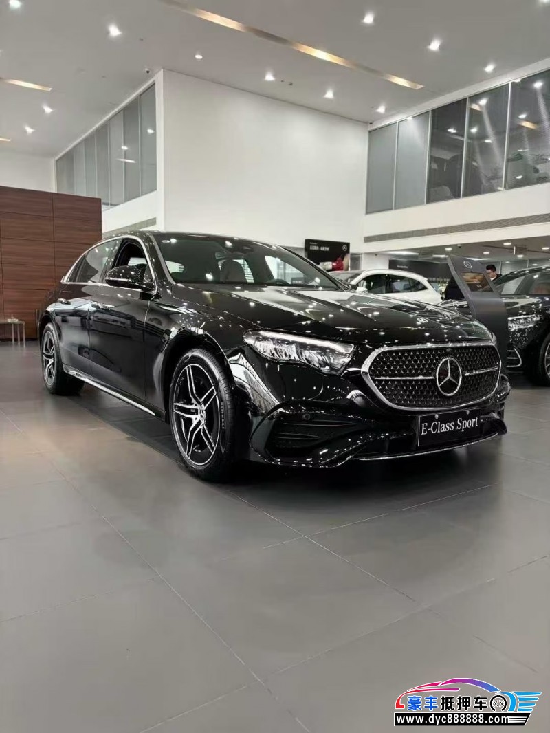 25年奔驰E轿车抵押车出售