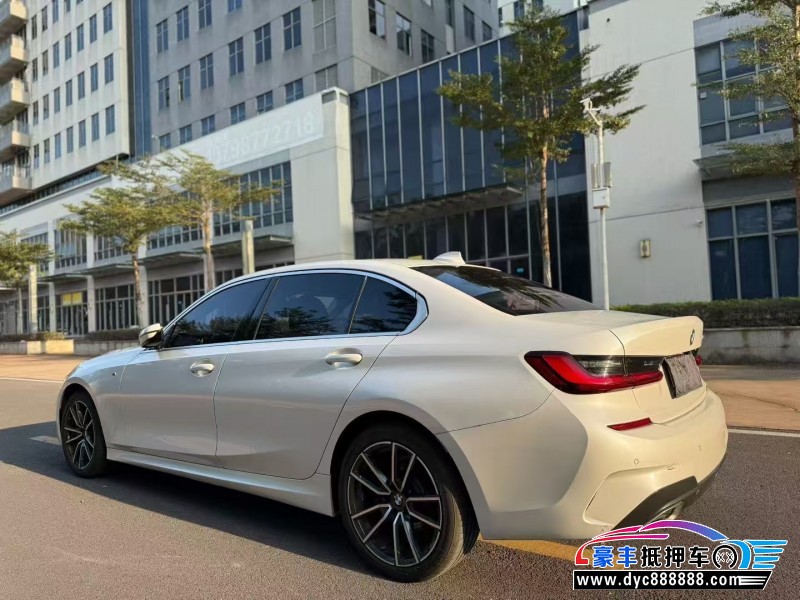 22年宝马3系轿车抵押车出售