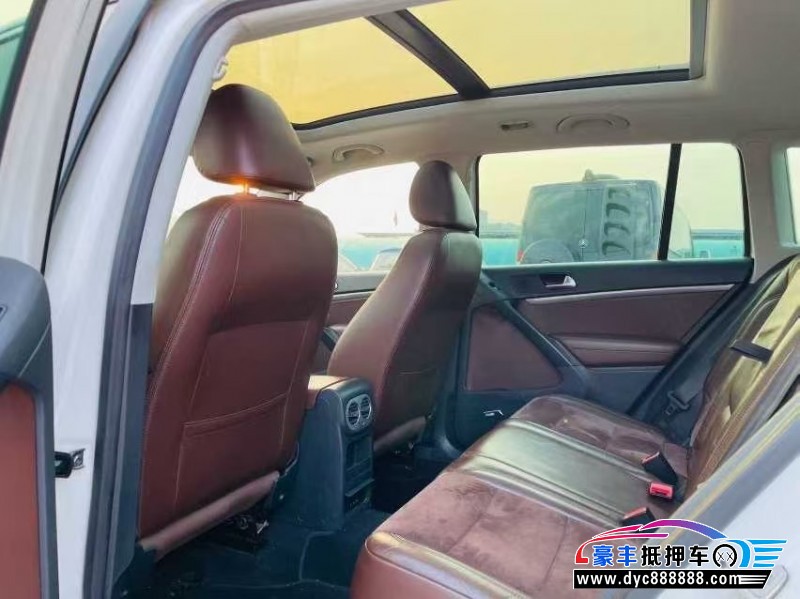 13年大众途观轿车抵押车出售