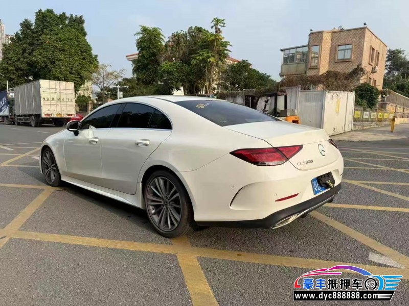 21年奔驰CLS轿车抵押车出售