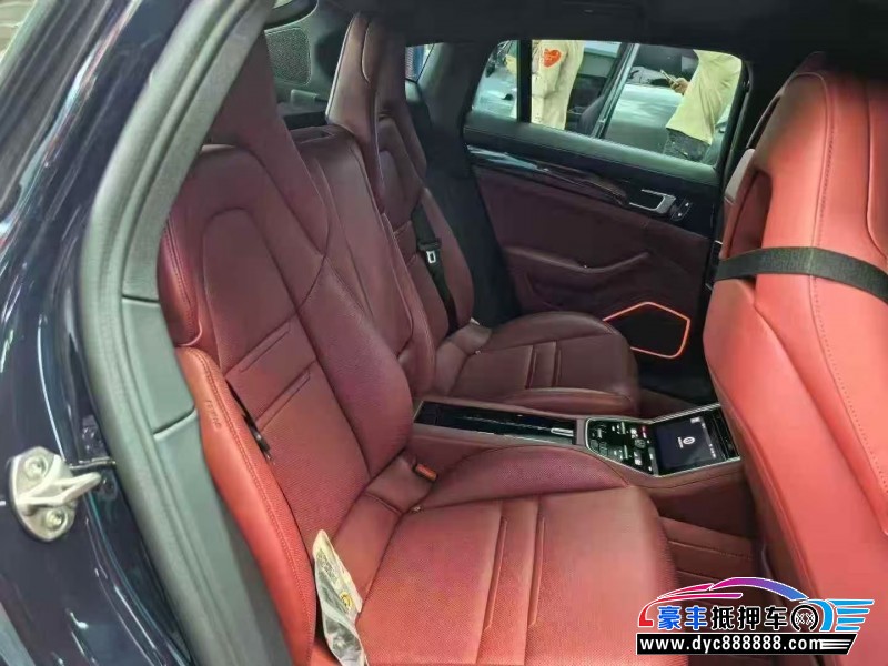 22年保时捷帕纳梅拉轿车抵押车出售