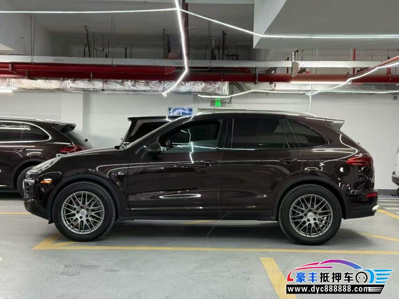 15年保时捷卡宴轿车抵押车出售