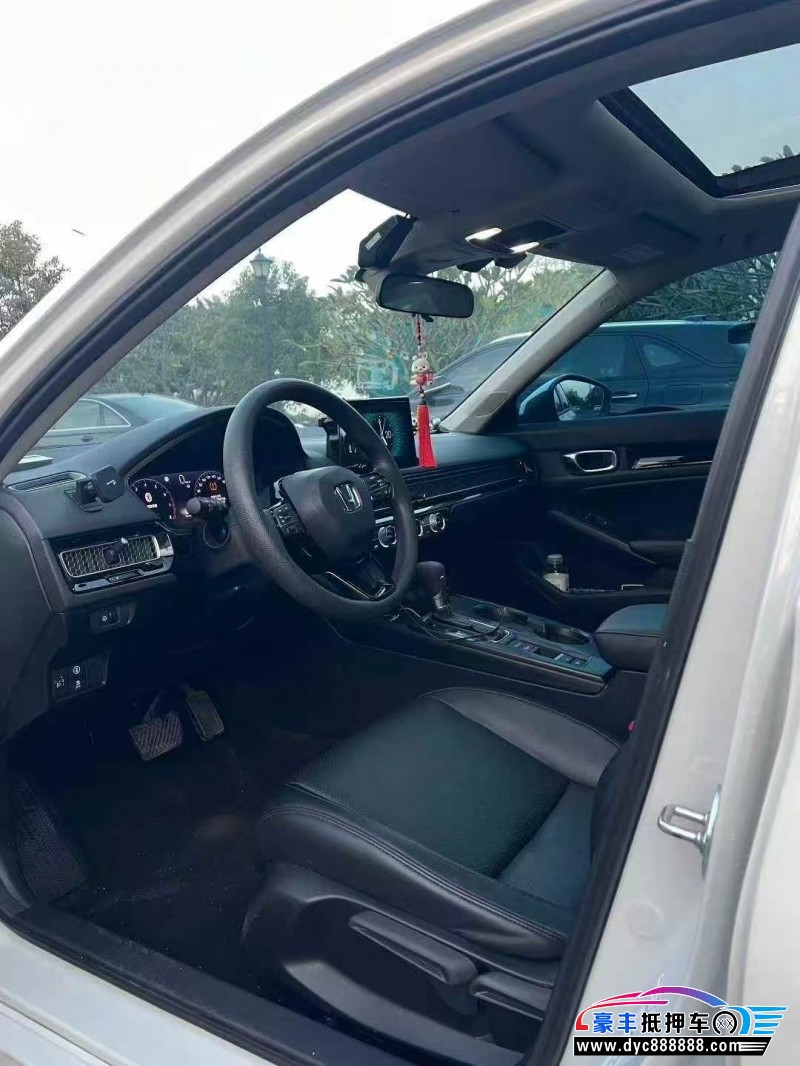 22年本田思域轿车抵押车出售