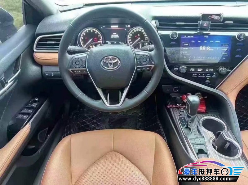 21年丰田凯美瑞轿车抵押车出售