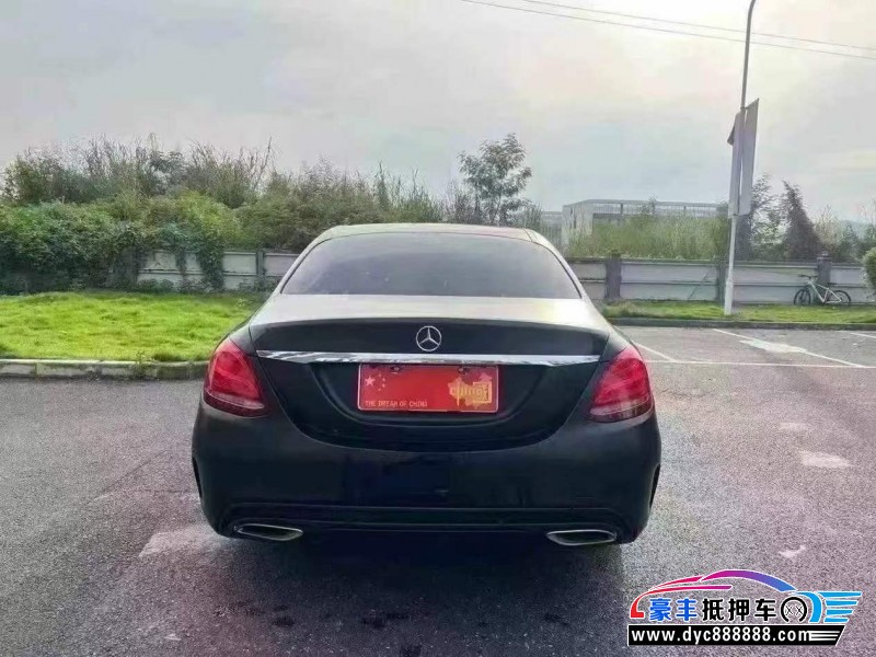 15年奔驰C轿车抵押车出售