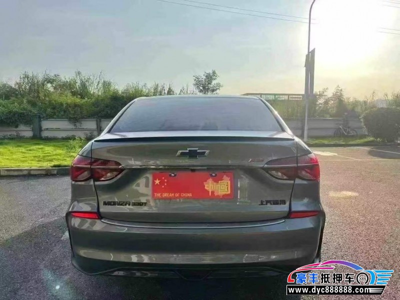 22年雪佛兰科鲁泽轿车抵押车出售