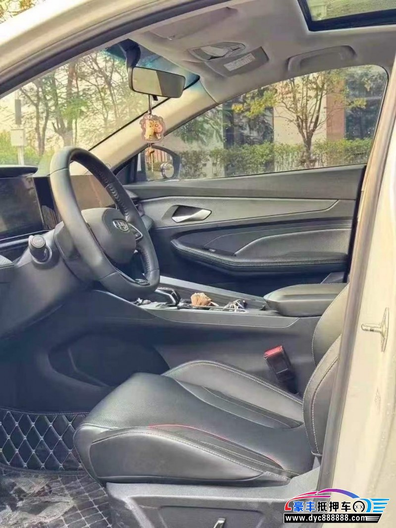 22年吉利缤瑞轿车抵押车出售