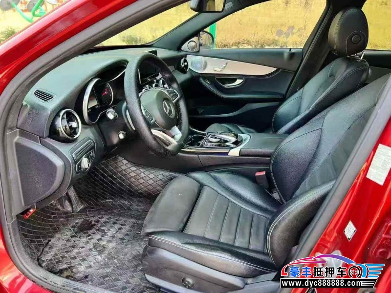 17年奔驰C轿车抵押车出售