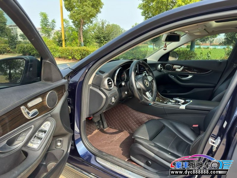 15年奔驰C轿车抵押车出售