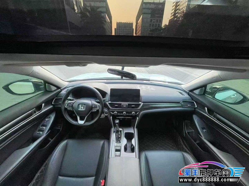 23年本田雅阁轿车抵押车出售