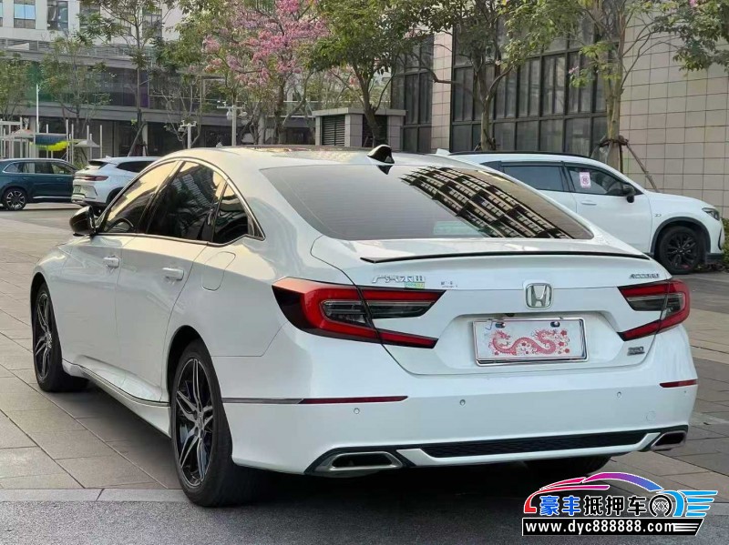 23年本田雅阁轿车抵押车出售