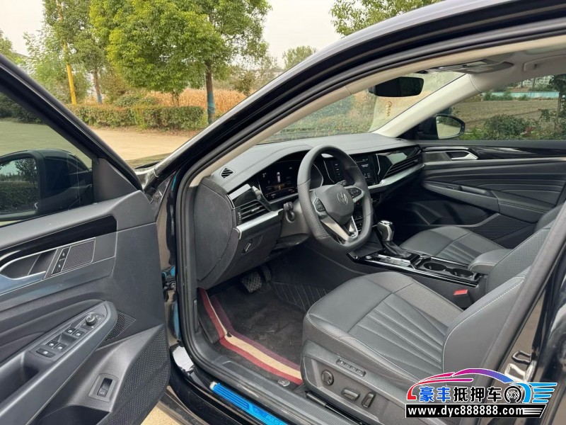 25年大众帕萨特轿车抵押车出售