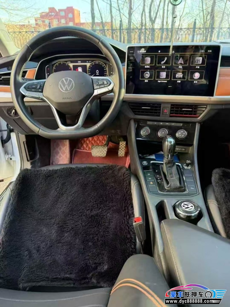 22年大众宝来轿车抵押车出售