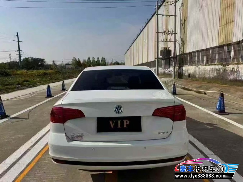 22年大众宝来轿车抵押车出售