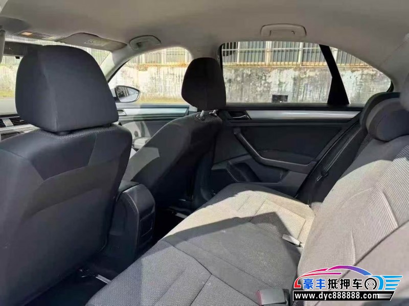 22年大众宝来轿车抵押车出售