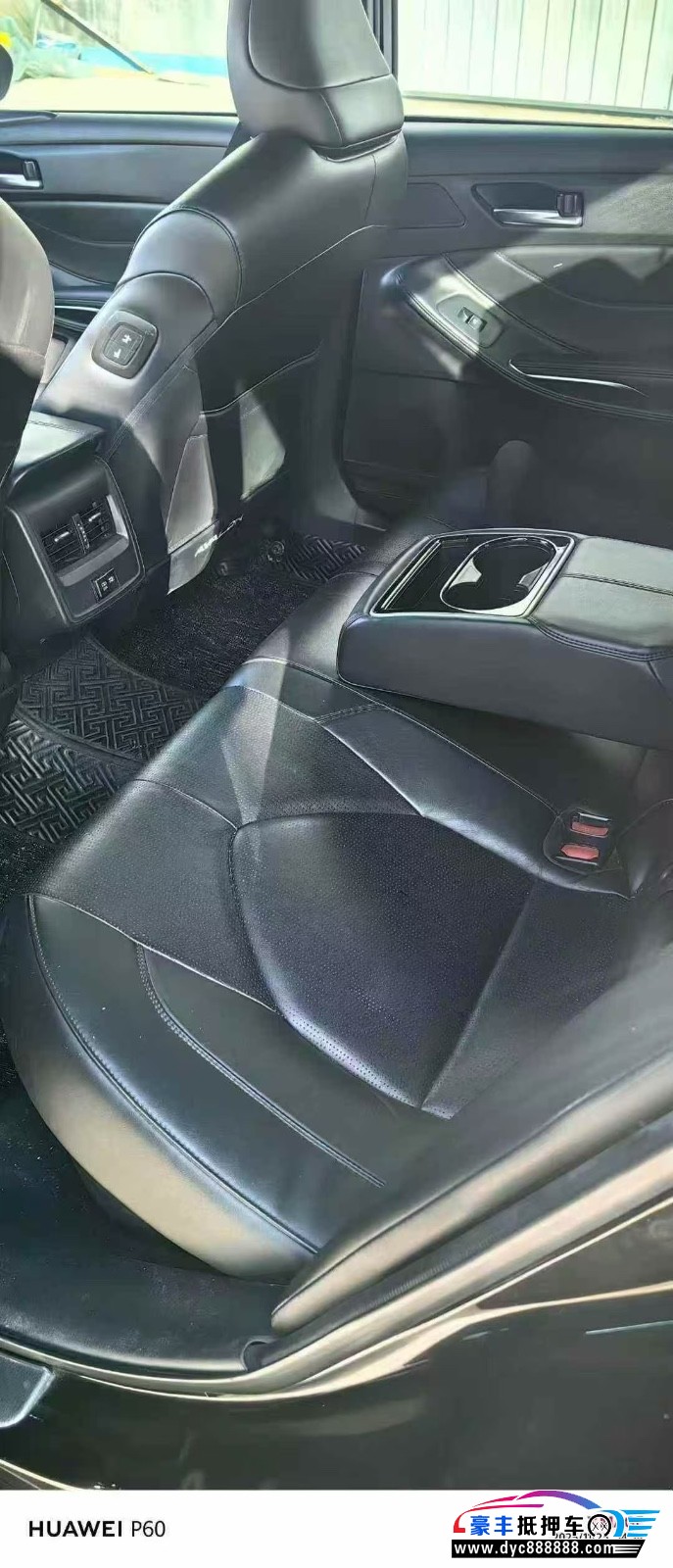 20年丰田亚洲龙轿车抵押车出售