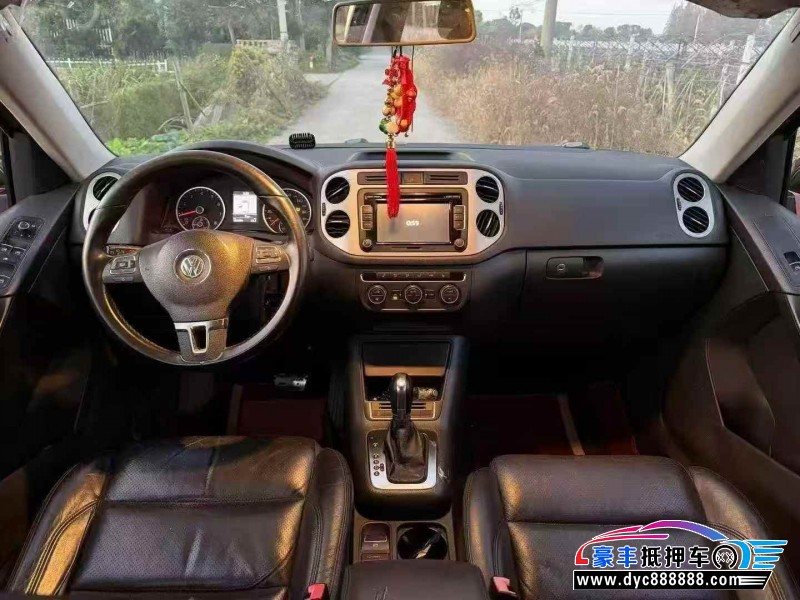 14年大众途观轿车抵押车出售