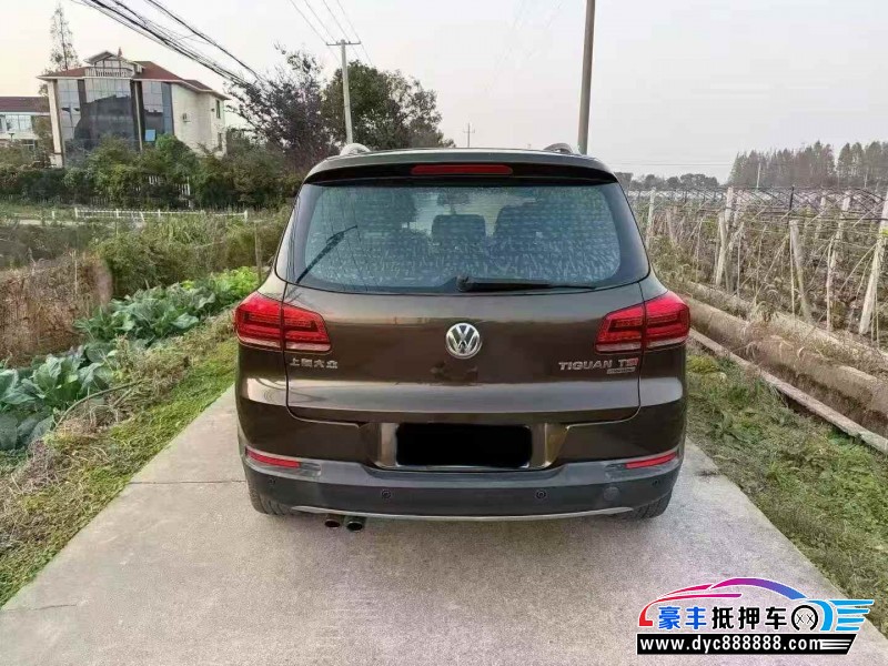 14年大众途观轿车抵押车出售