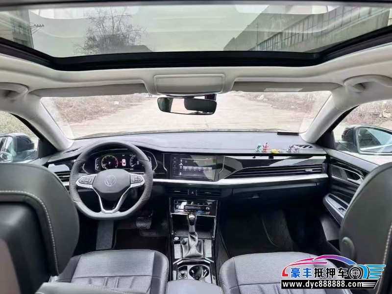 25年大众帕萨特轿车抵押车出售