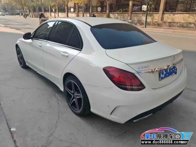 20年奔驰C轿车抵押车出售