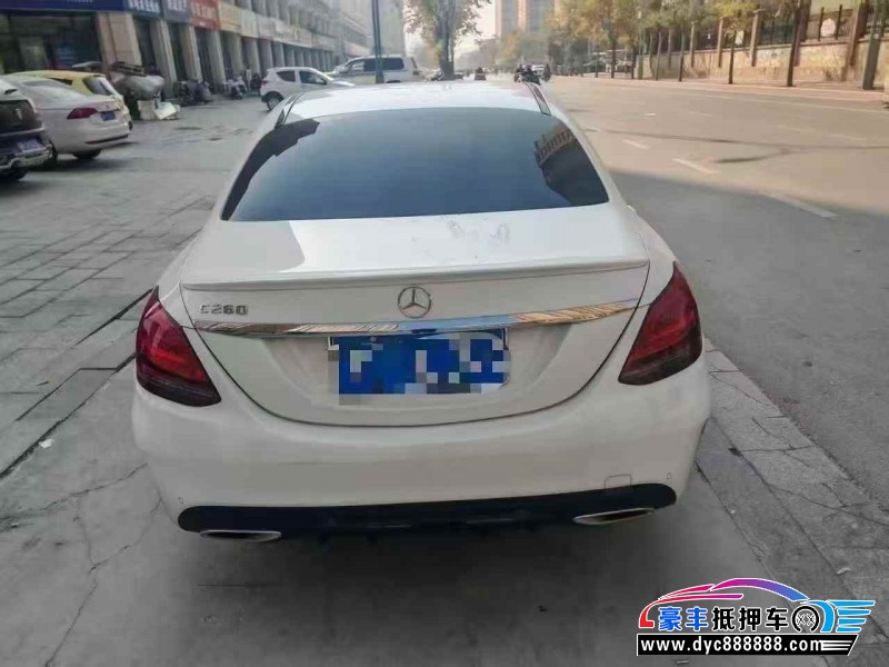 20年奔驰C轿车抵押车出售