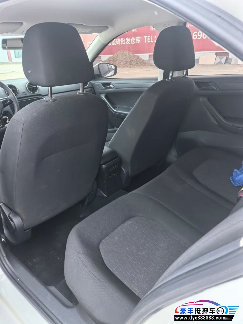 22年大众捷达轿车抵押车出售