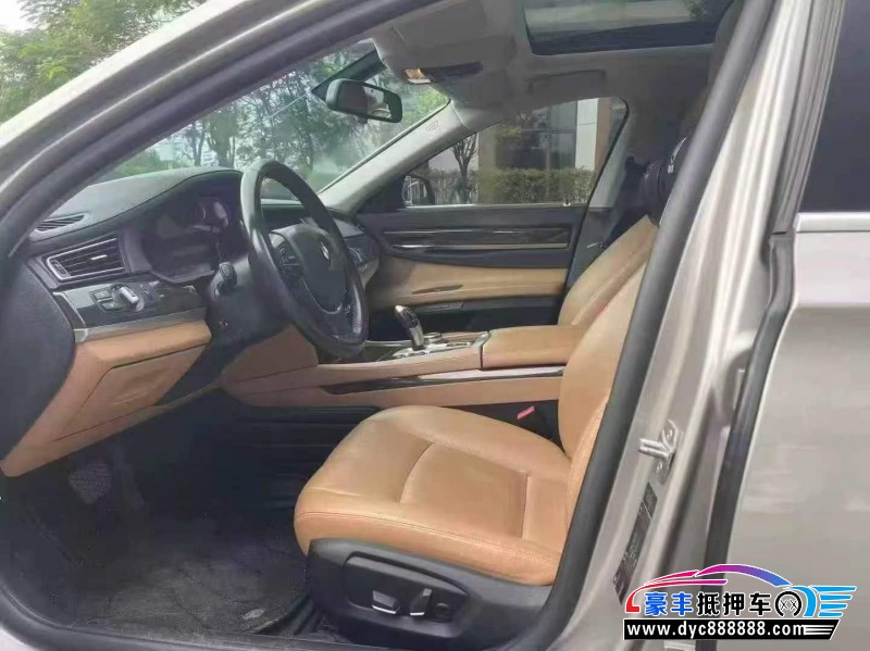 14年宝马7系轿车抵押车出售