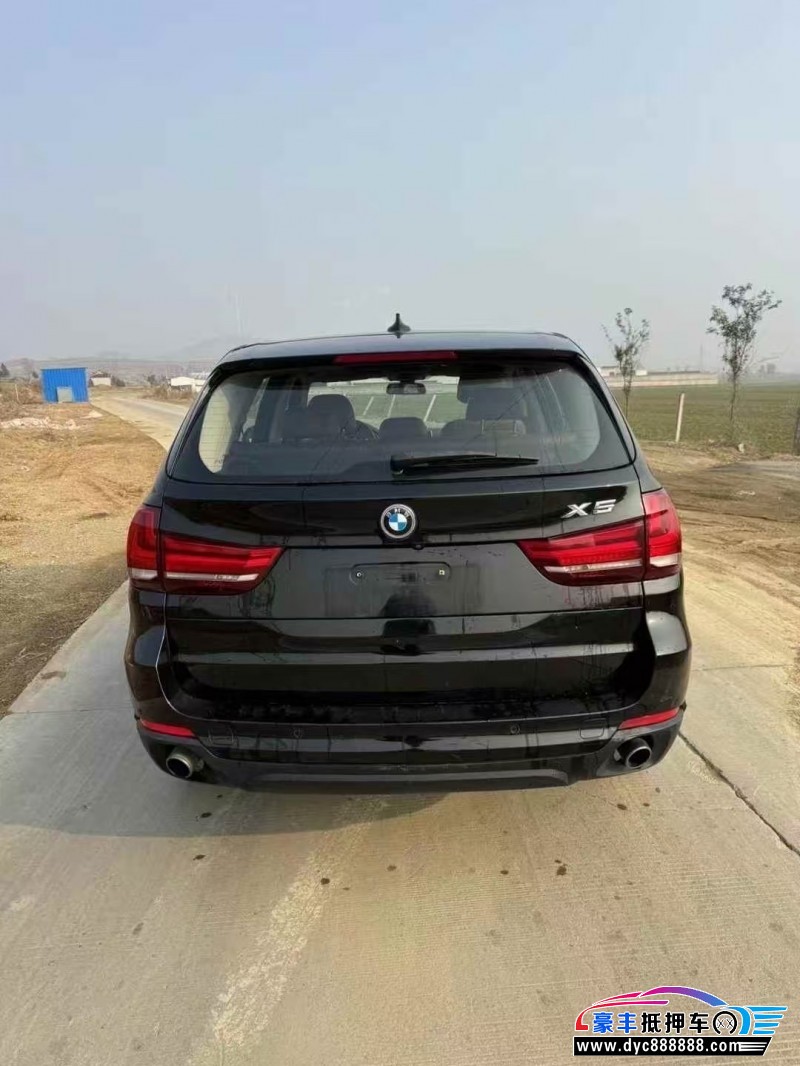 17年宝马X5轿车抵押车出售