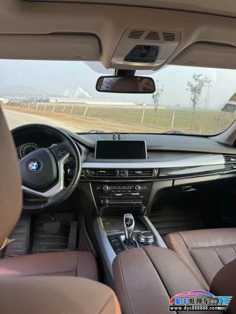 17年宝马X5轿车抵押车出售