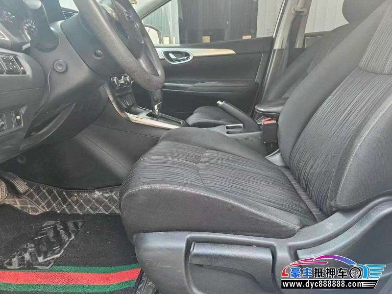 19年日产轩逸轿车抵押车出售