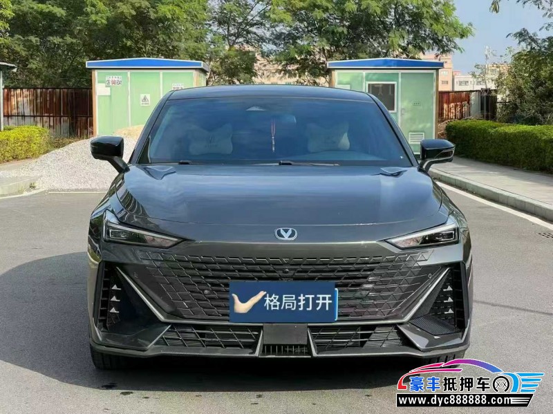 25年长安长安UNI轿车抵押车出售