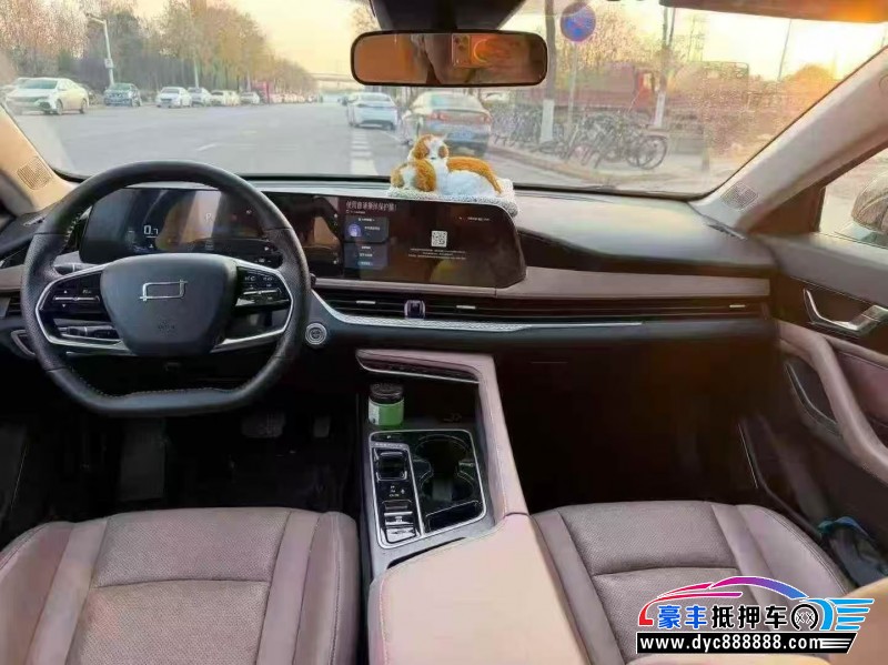 25年奔腾B70轿车抵押车出售