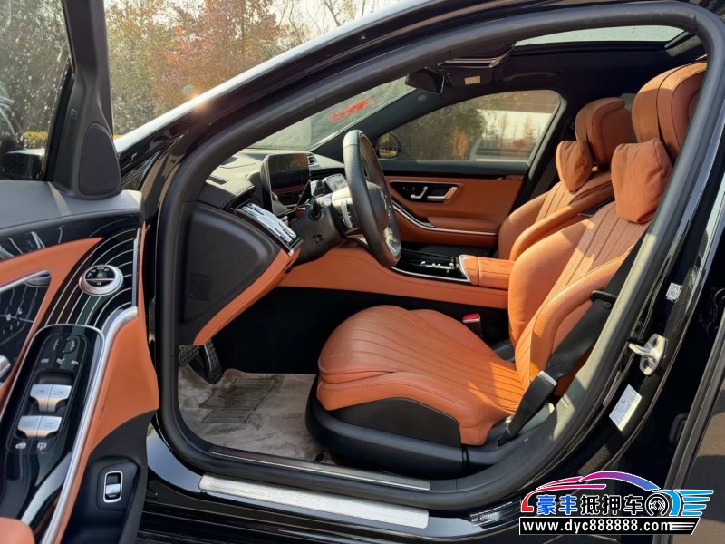 23年奔驰S轿车抵押车出售