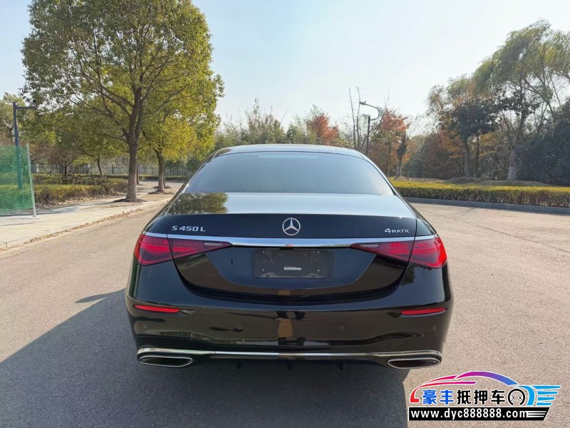 23年奔驰S轿车抵押车出售