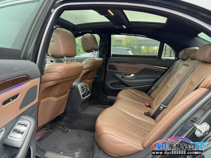 19年奔驰S轿车抵押车出售