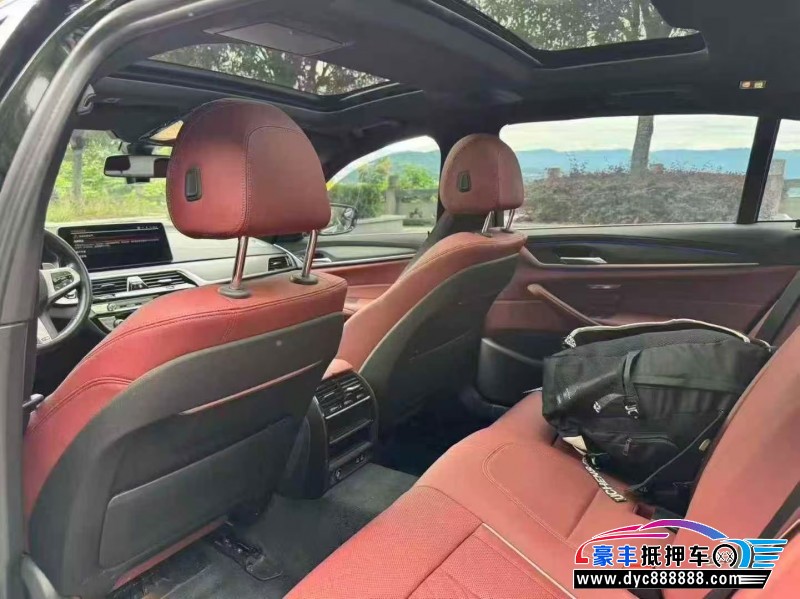 22年宝马5系轿车抵押车出售