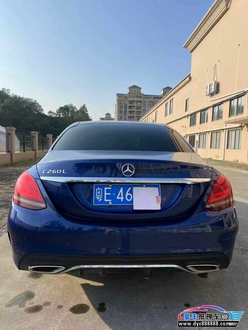 19年奔驰C轿车抵押车出售