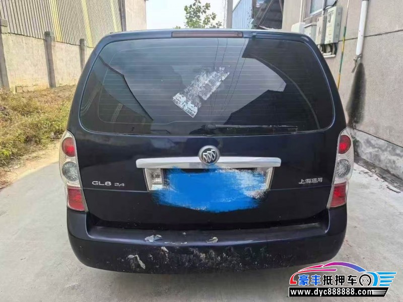 15年别克GL8轿车抵押车出售