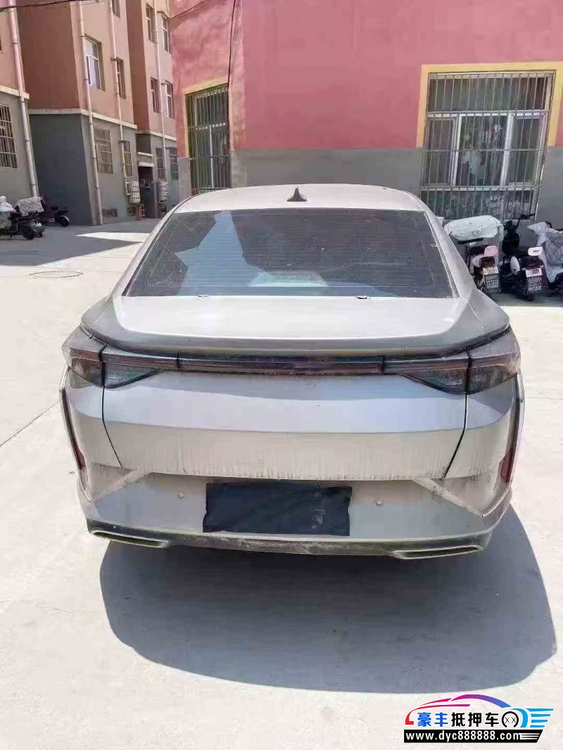 20年东风风神奕炫轿车抵押车出售