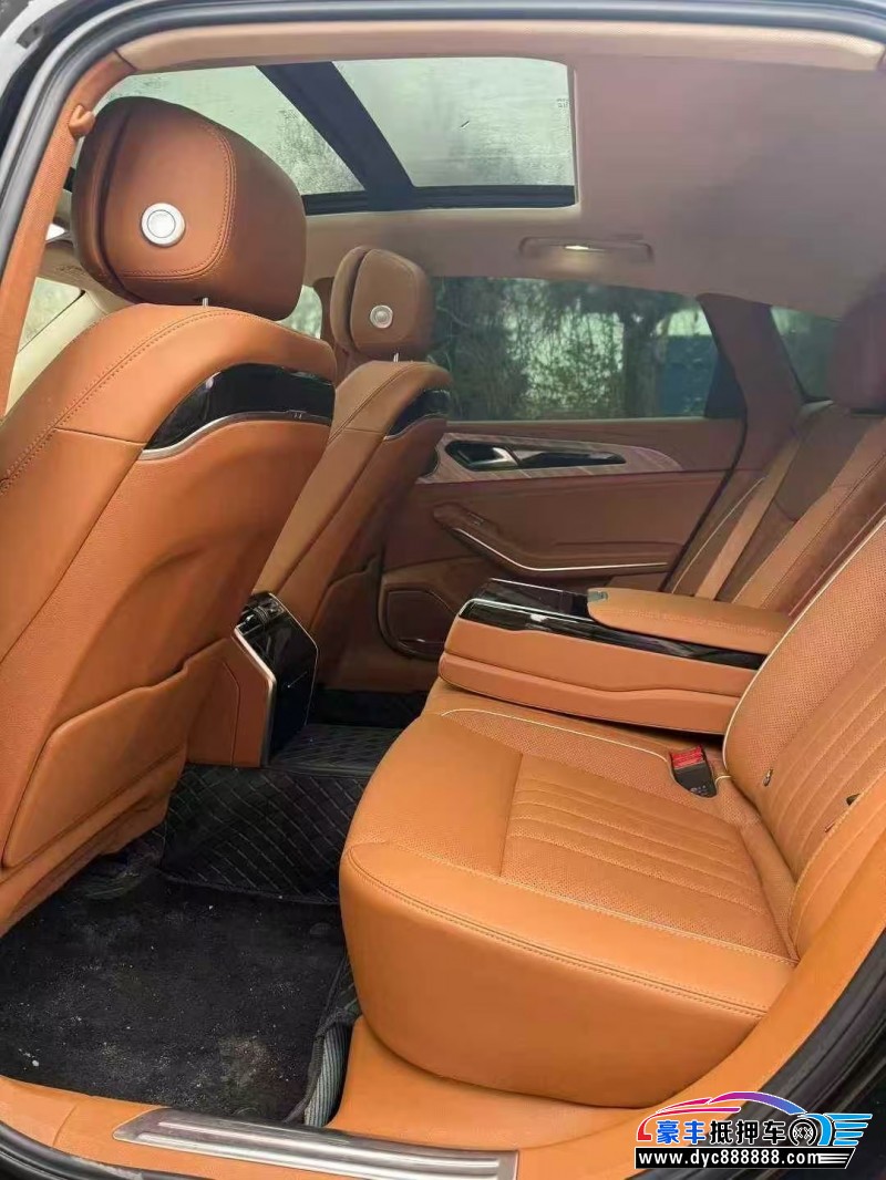 24年红旗H9轿车抵押车出售